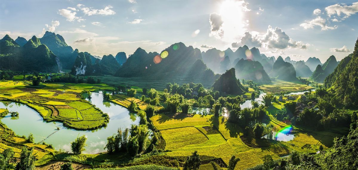 Best Time to Take a Cao Bang Easy Rider Tour Best Time to Take a Cao Bang Easy Rider Tour