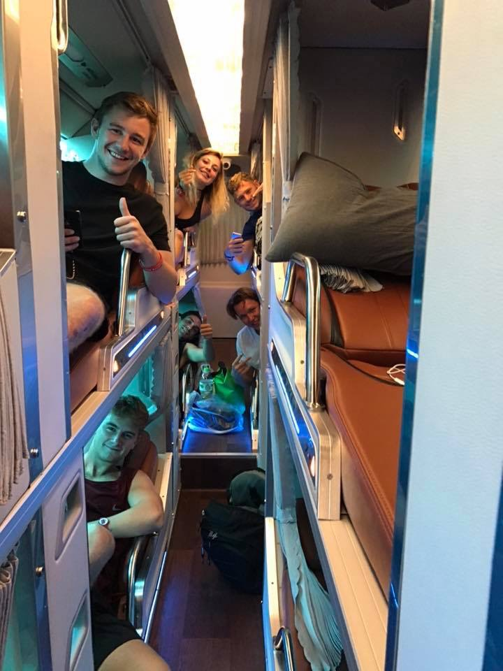 limousine-sleeper-bus-ticket-booking-from-hoi-an-1.png