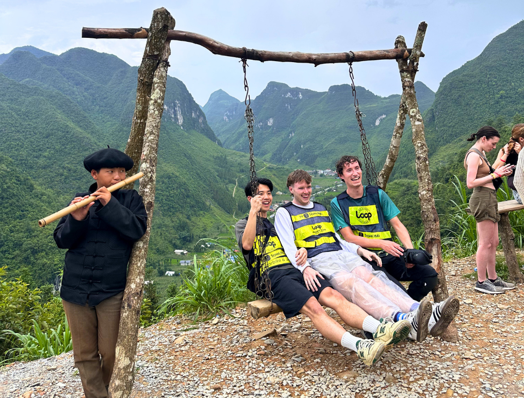 How much does 4 day Ha Giang Loop cost.png