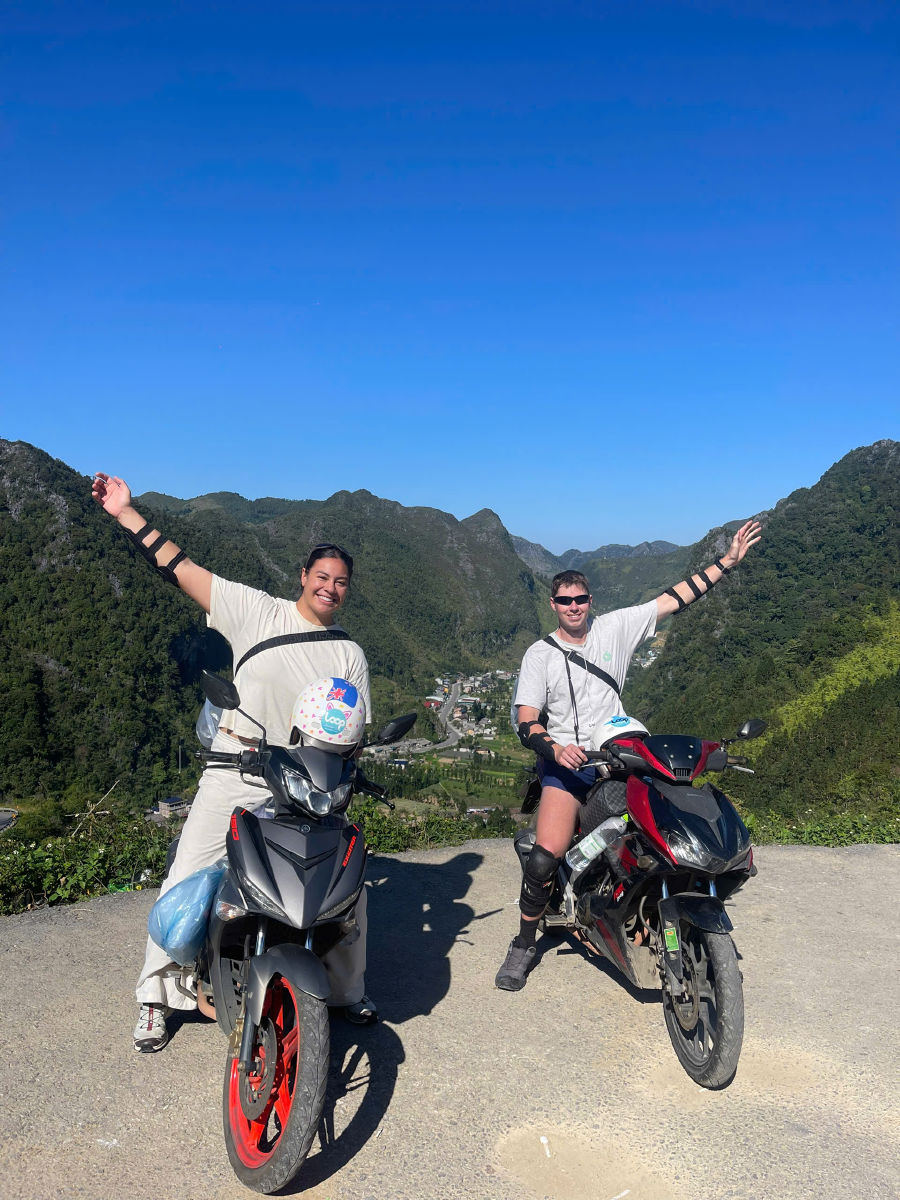 cao bang loop riders mountain road Guests-riding-motorbikes-on-a-mountain-road-Cao-Bang-Loop